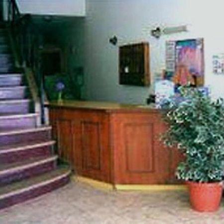 Hotel Lyon Mar del Plata Exterior photo